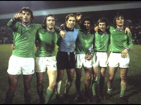 ASSE 🟢⚪️ Φ Dynamo Kiev 🔵⚪️ (3-0) Quarter Final Champions League 1976 (Full Match, French Commentary)