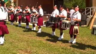 Irish Thunder Pipes and Drums