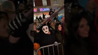 Nothing better than the YMCA in the streets of NYC during halloween 🎃👻