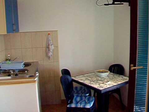 Djakonović apartmanok, Magán szállás a községben Petrovac, Montenegr&oacute; - Video