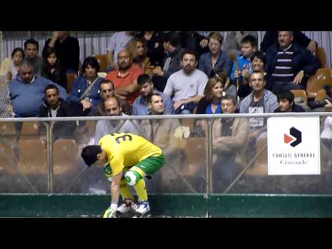 N1 2013 10 26 SAGC - Lyon  But Mariano Ortiz