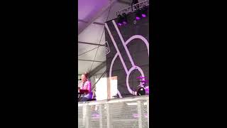 Brynn Cartelli "Grow Young" - Cover