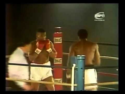 Mike Tyson vs. Conroy Nelson (full fight)