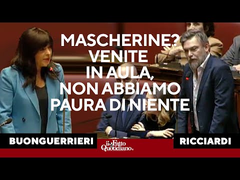 Fdi attacca ancora sulle mascherine cinesi, Ricciardi: "Non abbiamo paura di niente"