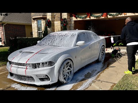 HOW TO SUPER CLEAN YOUR CAR THE CORRECT WAY AT HOME FEATURING JAX WAX