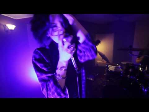 Mercy Brown - News Complaint (Official Video) online metal music video by MERCY BROWN