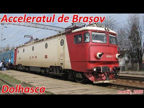 Acceleratul de Brasov cu EA 752 in Dolhasca [martie, 2008]