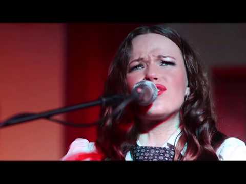 Erja Lyytinen Plays The 100 Club