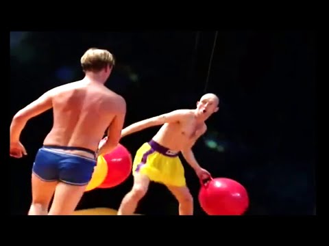 Waardenberg & De Jong - Skippybal gevecht