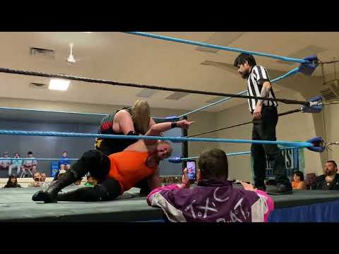 Primos wrestling Adam knight vs Moses Luke