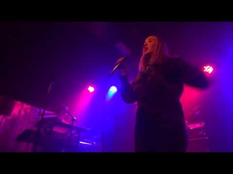 Fanny Andersen (@Fanny_Andersen)-Don't Say @thelexington, 8th Jan 2018