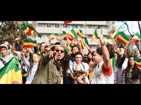 JUNIOR SAMBO Ft.  I NESTA - Damos Gracias // (Video Oficial)