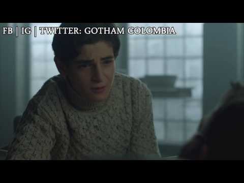 Gotham 3x22: Alfred is awake and talks with Bruce - Subtitulado