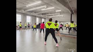 Download lagu “Prende la cadera” Big Mancilla #zumba#zumbaclass#zumbadance#zumbafitness#zumbainstructor#cardio mp3 Download lagu “Prende la cadera” Big Mancilla #zumba#zumbaclass#zumbadance#zumbafitness#zumbainstructor#cardio mp3