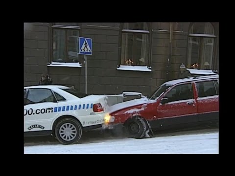 Blixthalk orsakar masskrockar - SVT Nyheter (2000) [HD]
