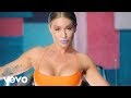 Leslie Shaw, Mau y Ricky - Faldita (Official Video) Leslie Shaw, Mau y Ricky - Faldita (Official Video)