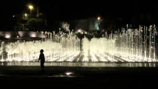 preview picture of video 'New Teddy Fountain in Teddy Park Jerusalem attracts thousands'