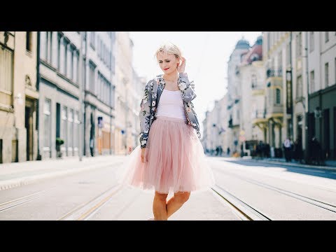 Janais - Nad hladinou