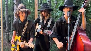 ‘Heart of Gold’ - Neil Young/Johnny Cash cover by THE BROTHERS IN BLACK! #neilyoung #rhcp #folksong