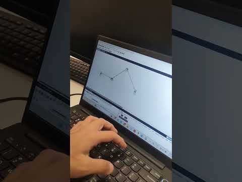 Troubleshooting the Connection in Cisco Packet Tracer.