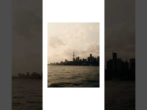 Use burst mode on your camera #streetphotography #photographytips #photographer