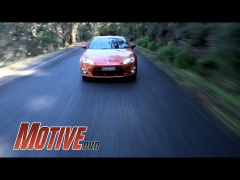 TOYOTA 86 - MOTIVE DVD NEW CAR REVIEW - Street, circuit and drift