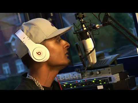 Pass the Mic: Afl 4, Mc Rouwkost