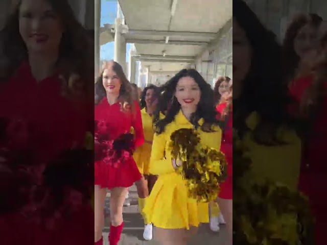 ZGADNIJ ILE ICH JEST! 👀 Policz cheerleaderki Korony! 💃 #koronakielce #cheerleader #dance