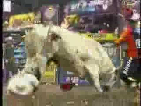 Kody Lostroh VS Player