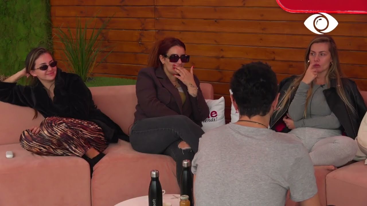 M'i keni marrë në gjumë/ Ariana ankohet: Nuk më pëlqejnë fare këto gjëra