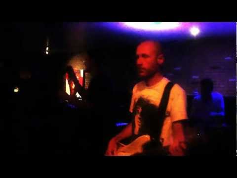 COLD WAR KIDS --Mexican Dogs