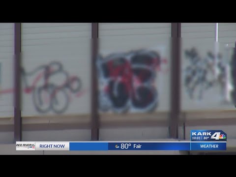 ARDOT: Graffiti problem worsens near I-630 in Little Rock