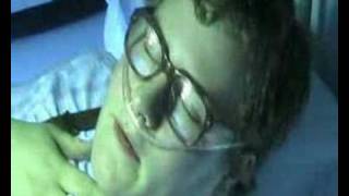 Ken Besuijen - Opa Friet als Gulle drinker.