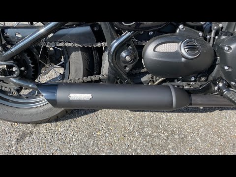 Vance & Hines exhaust Install on an Triumph Bobber Black (W/ Cat)