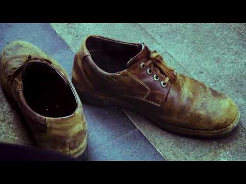 Sigh at the Beach - Frank Powers