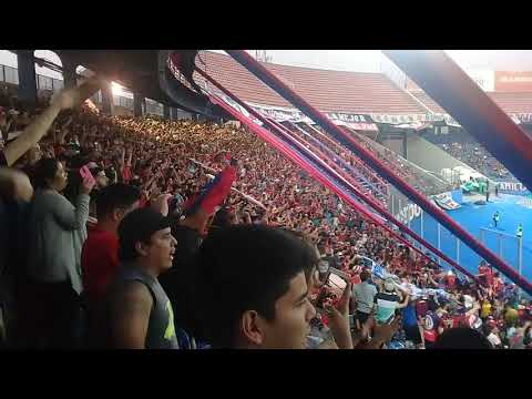 "Todos los de Olimpia se quieren matarðŸ”µðŸ”´" Barra: La Plaza y Comando • Club: Cerro Porteño