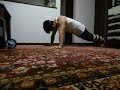 100 push ups＋25 ab rollers＋(15kg with leg)　腕立て伏せ150回＋腹筋ローラー25回