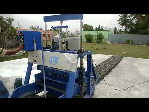 Concrete block making machine