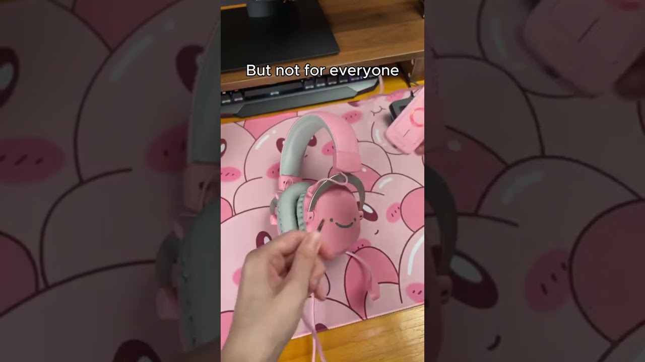 First step if you want to make a pink #setup ! #fifine #headset #microphone #streamer #gaming