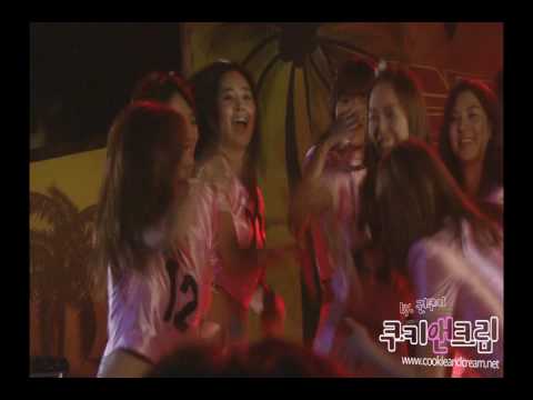 [Fancam] Yulsic moment - Sica's tummy is so tapworthy