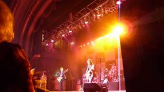 Cheap Trick 6-25-14 My Baby Loves to Rock