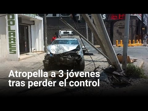 Atropella a 3 jóvenes tras perder el control | Monterrey