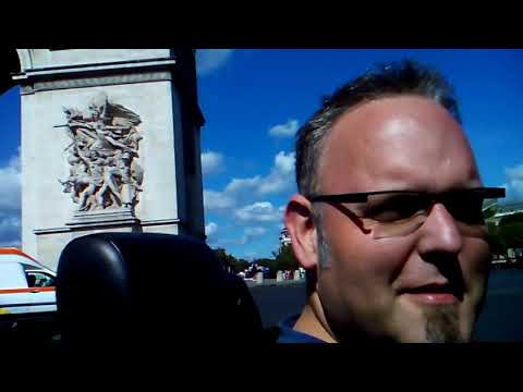 Craziest roundabout in europe Triumphbogen Paris Kreisverkehr