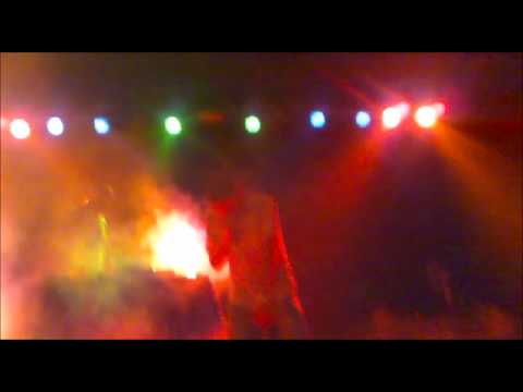 Freeman, Mak i AxA - Berlinski Zid (LIVE @ Mostar, 2011)