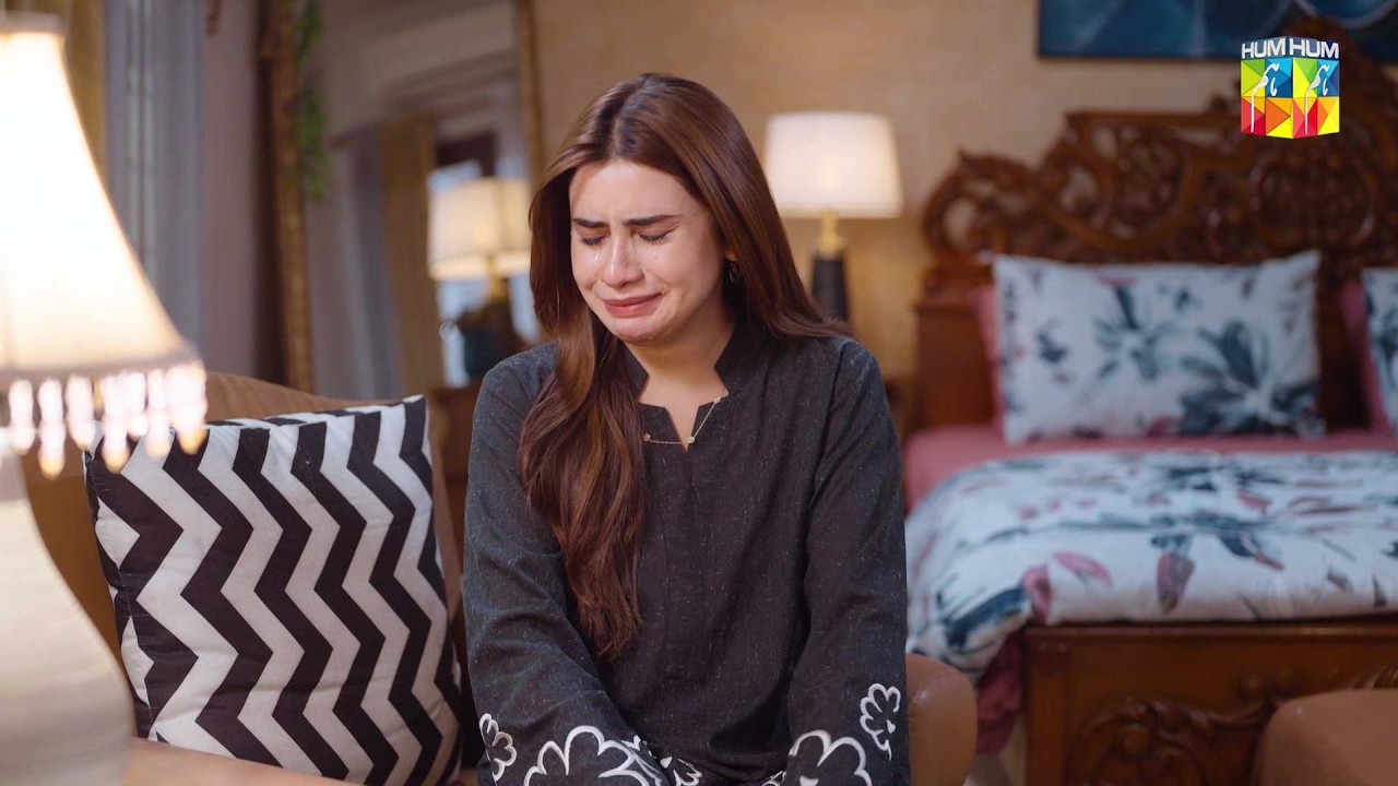 Shariq Ne Anayeza Ko Kese Blackmail Kiya..? #hinatariq #ayedilaazmanahi - HUM TV