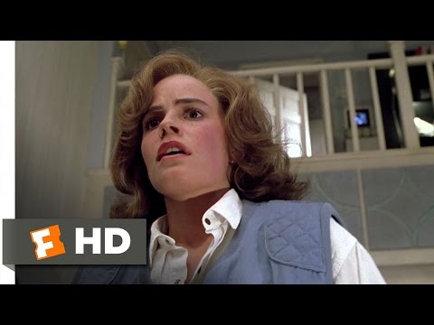 バック・トゥ・ザ・フューチャー Part 2 (4/12) Movie CLIP - Welcome Home, Jennifer (1989) HD