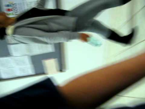 Trote Jornalismo UFSC 2010/2 - No corredor