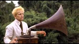 Fitzcarraldo: Caruso scambiato per Dio