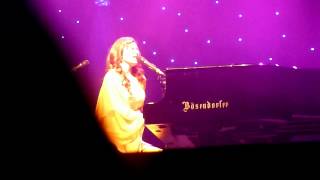 Tori Amos - Never Seen Blue (Milan, Italy October 7, 2011)