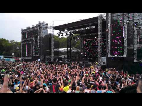 Bassjackers at EDC New York 2013